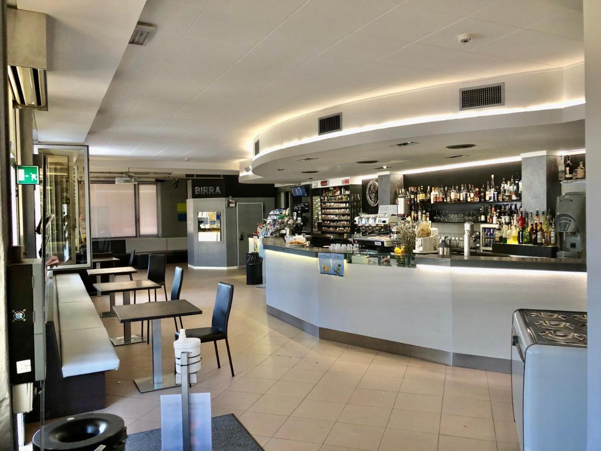 Hotel Del Boschetto Poggiridenti Dış mekan fotoğraf